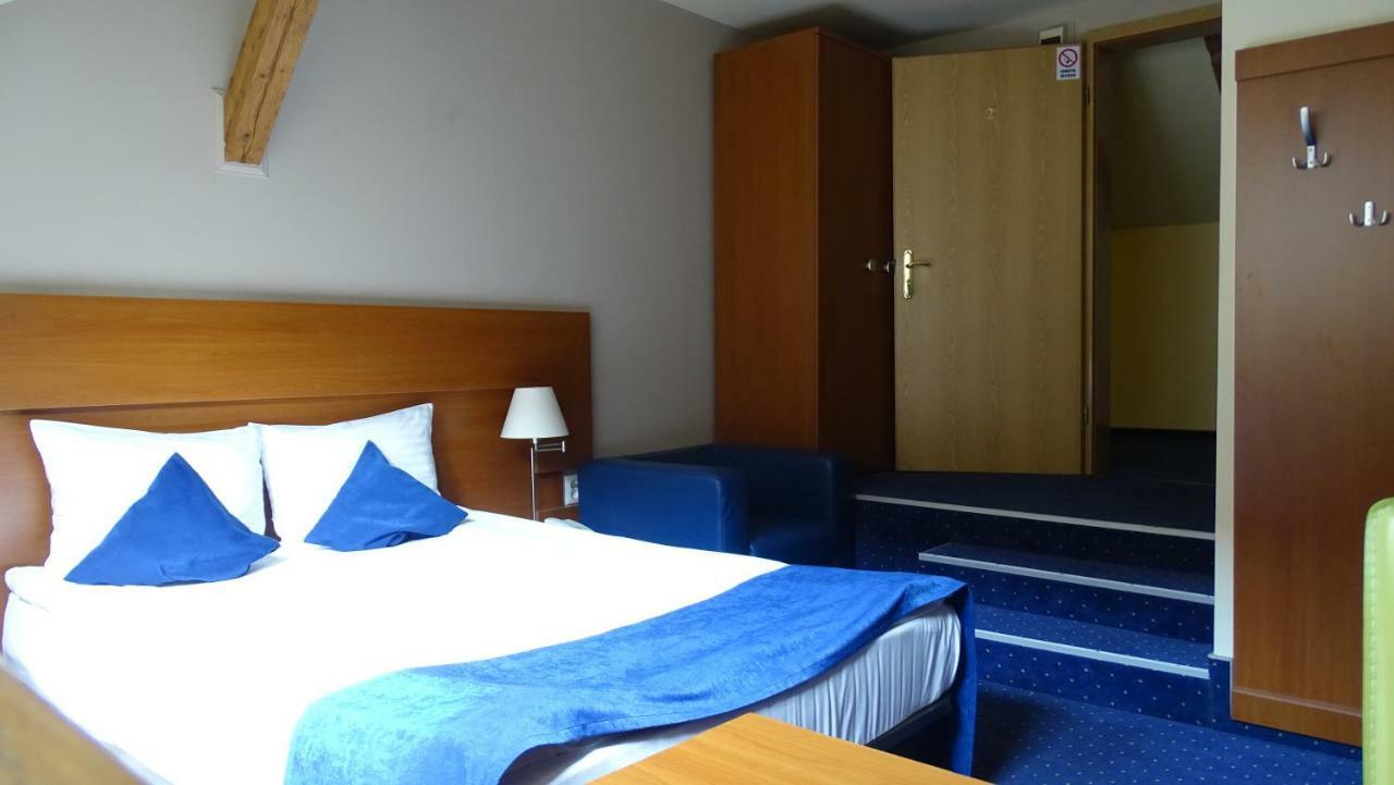 Casa Elysee Hotel Déva Kültér fotó