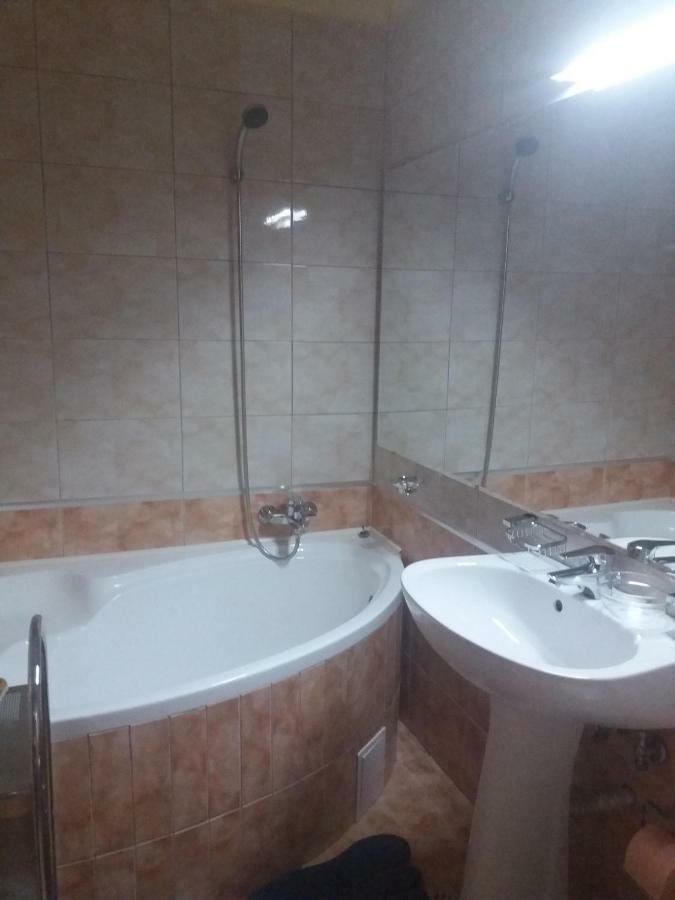 Casa Elysee Hotel Déva Kültér fotó